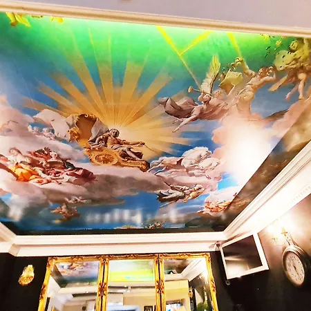 Hamlet Bed & Breakfast 4*