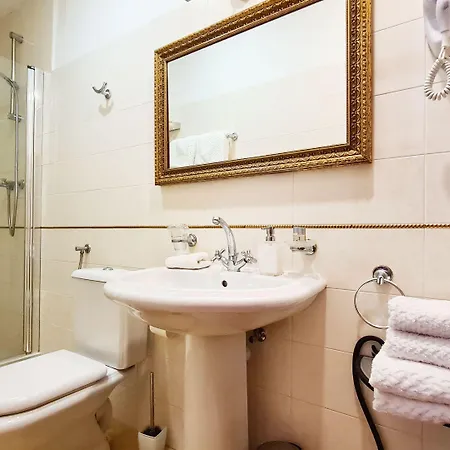 Hamlet دوبروفينك