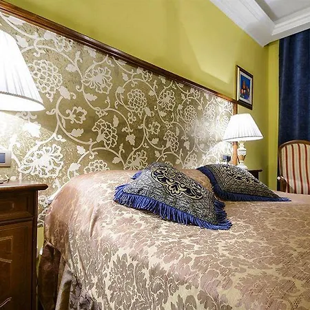 Hamlet Bed & Breakfast